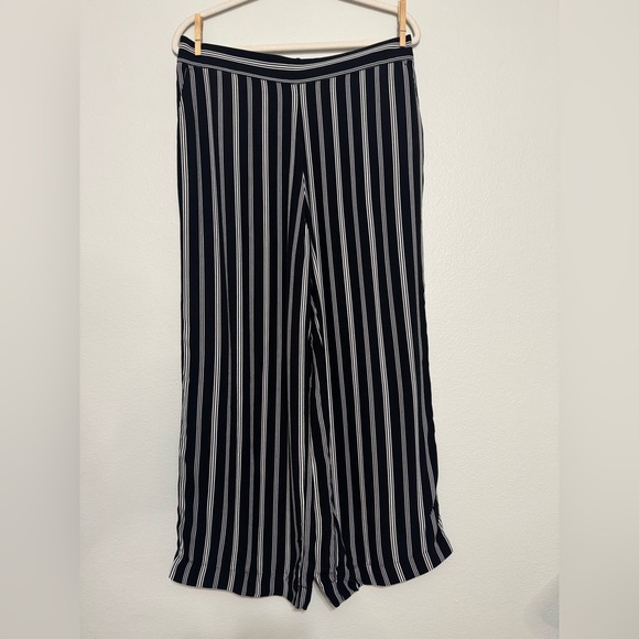 Loft Striped Wide Leg Pull On Pants - Picture 2 of 7